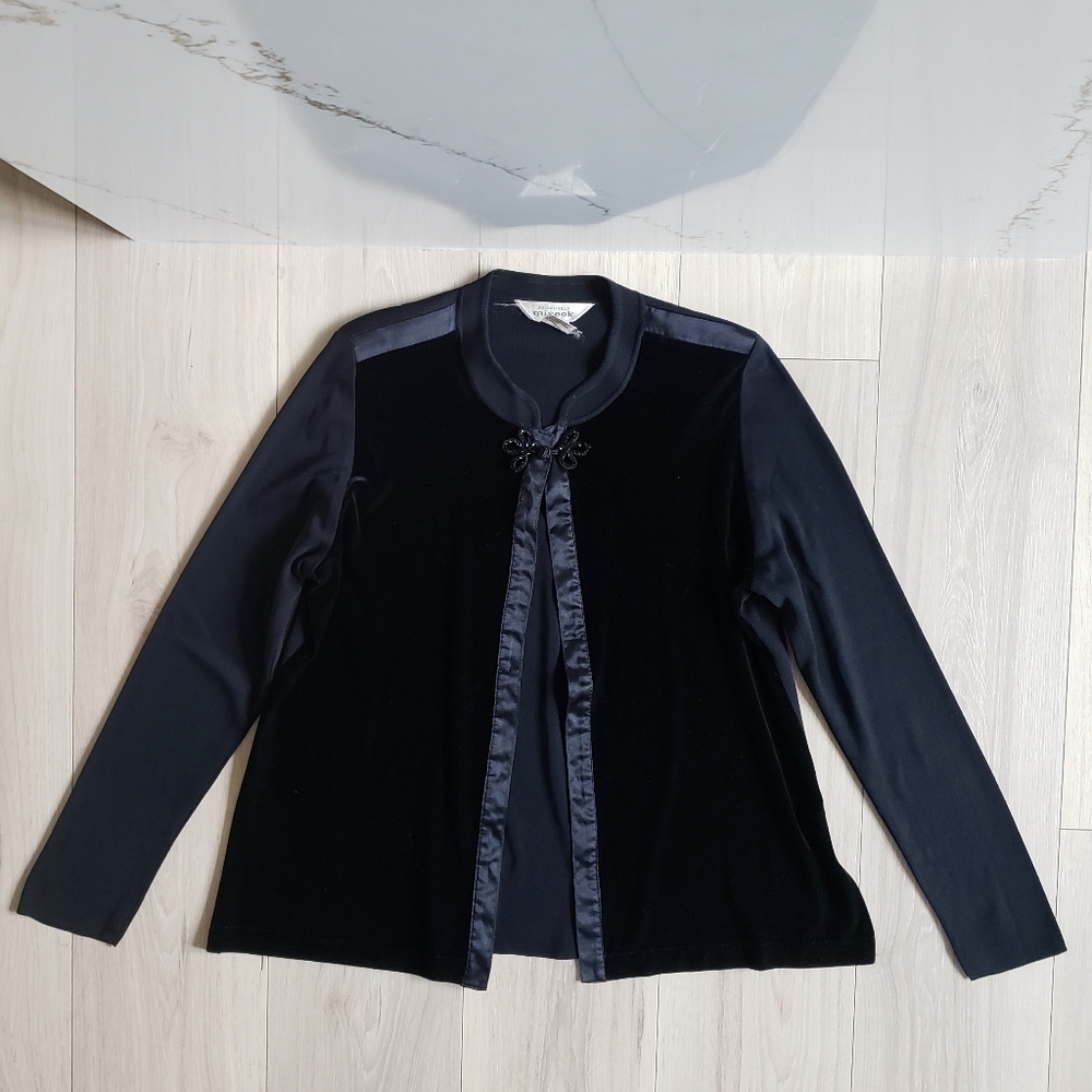 Misook Elegant Black Knitwear